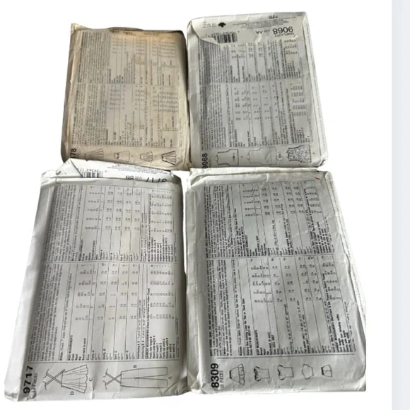 Simplicity Sewing Patterns Collection - Picture 2 of 2